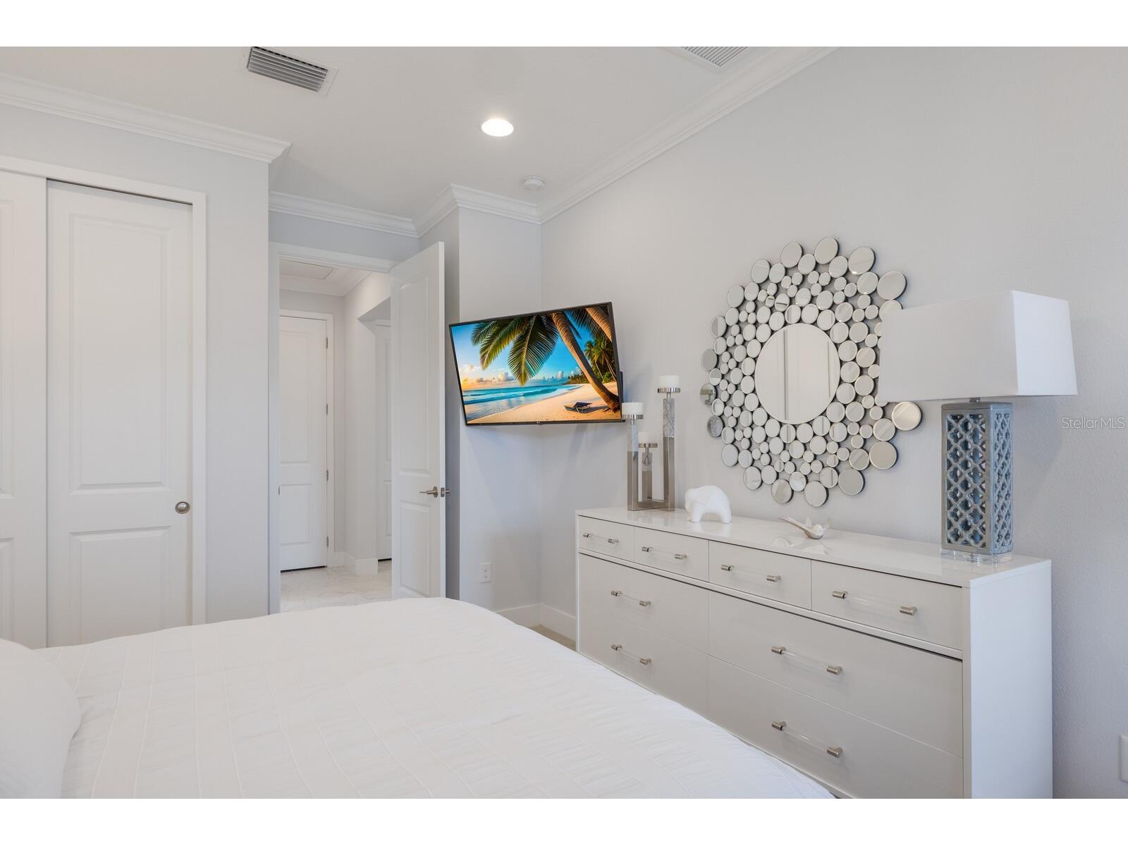 5557 Long Shore Loop Sarasota FL 34238 A4674783 image32