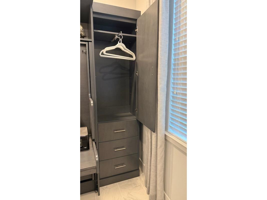 5557 Long Shore Loop Sarasota FL 34238 A4674783 image41