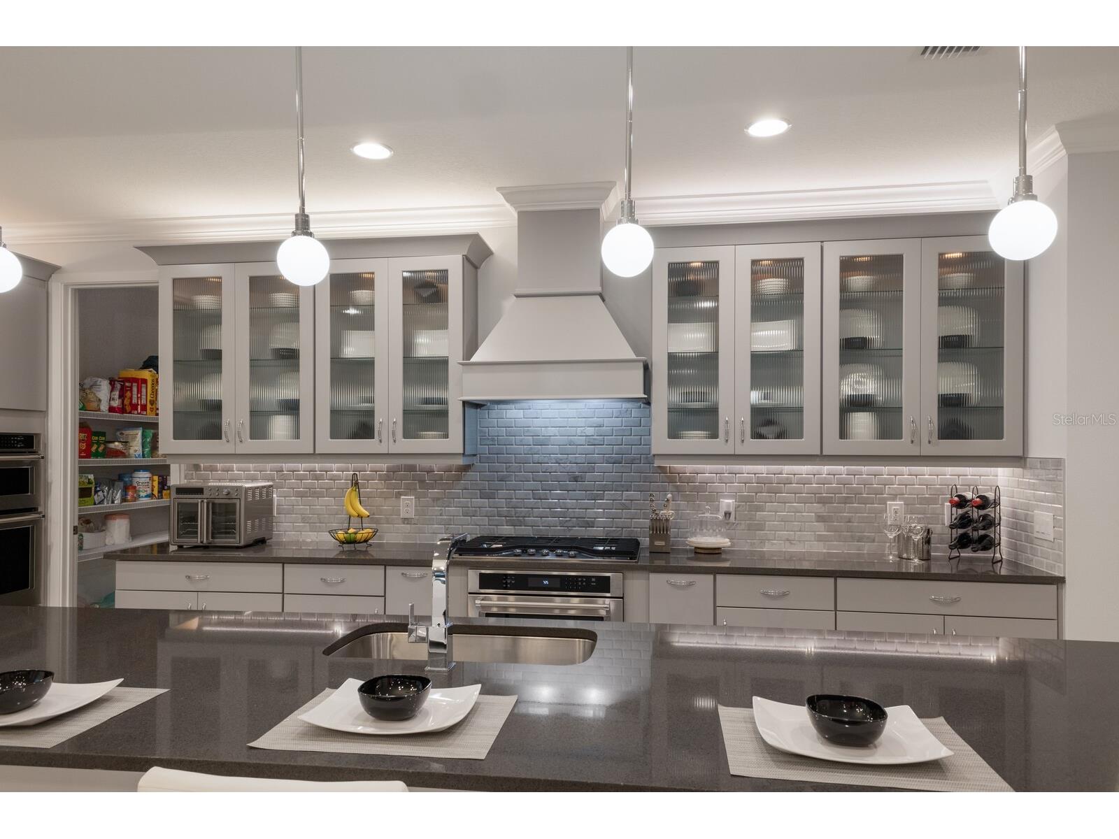 5557 Long Shore Loop Sarasota FL 34238 A4674783 image60