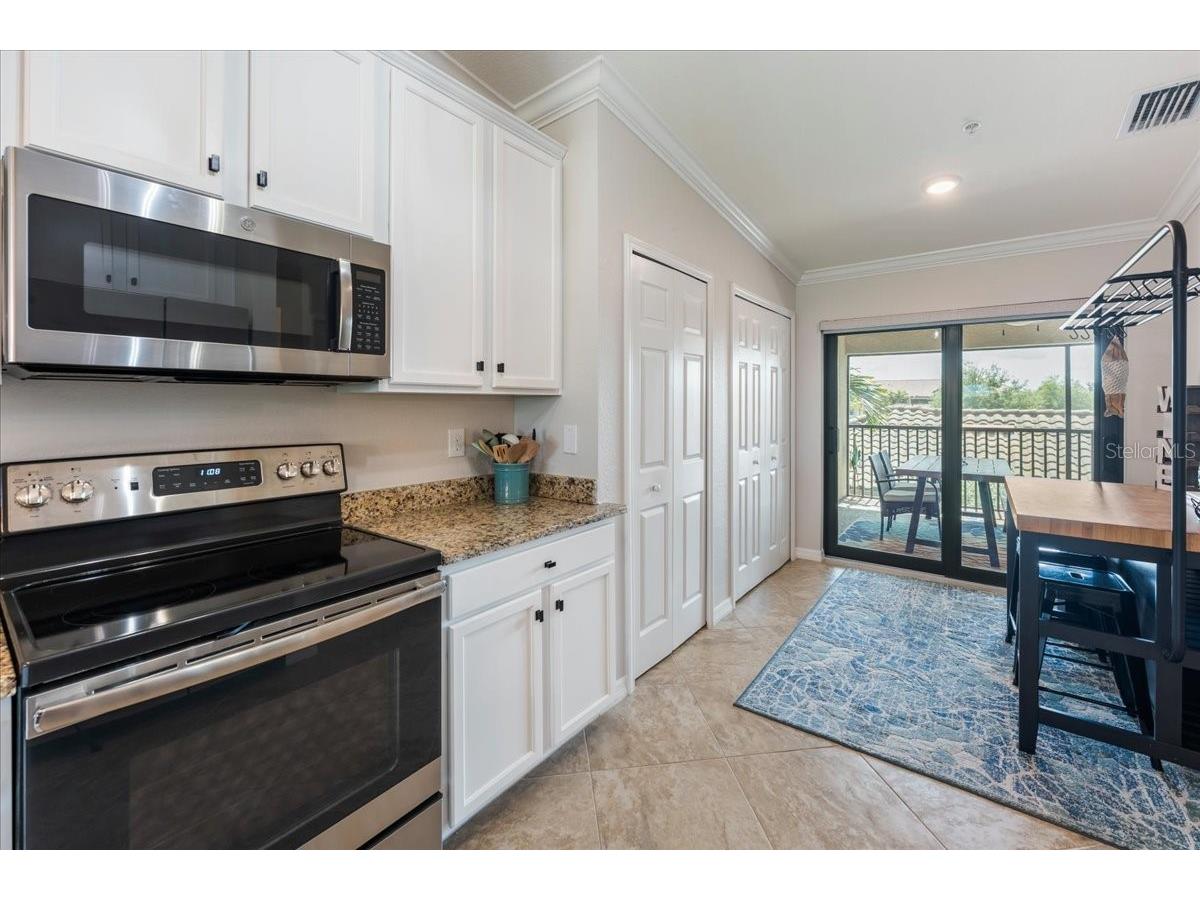 5557 Palmer Circle #202 Bradenton FL 34211 A4698601 image9