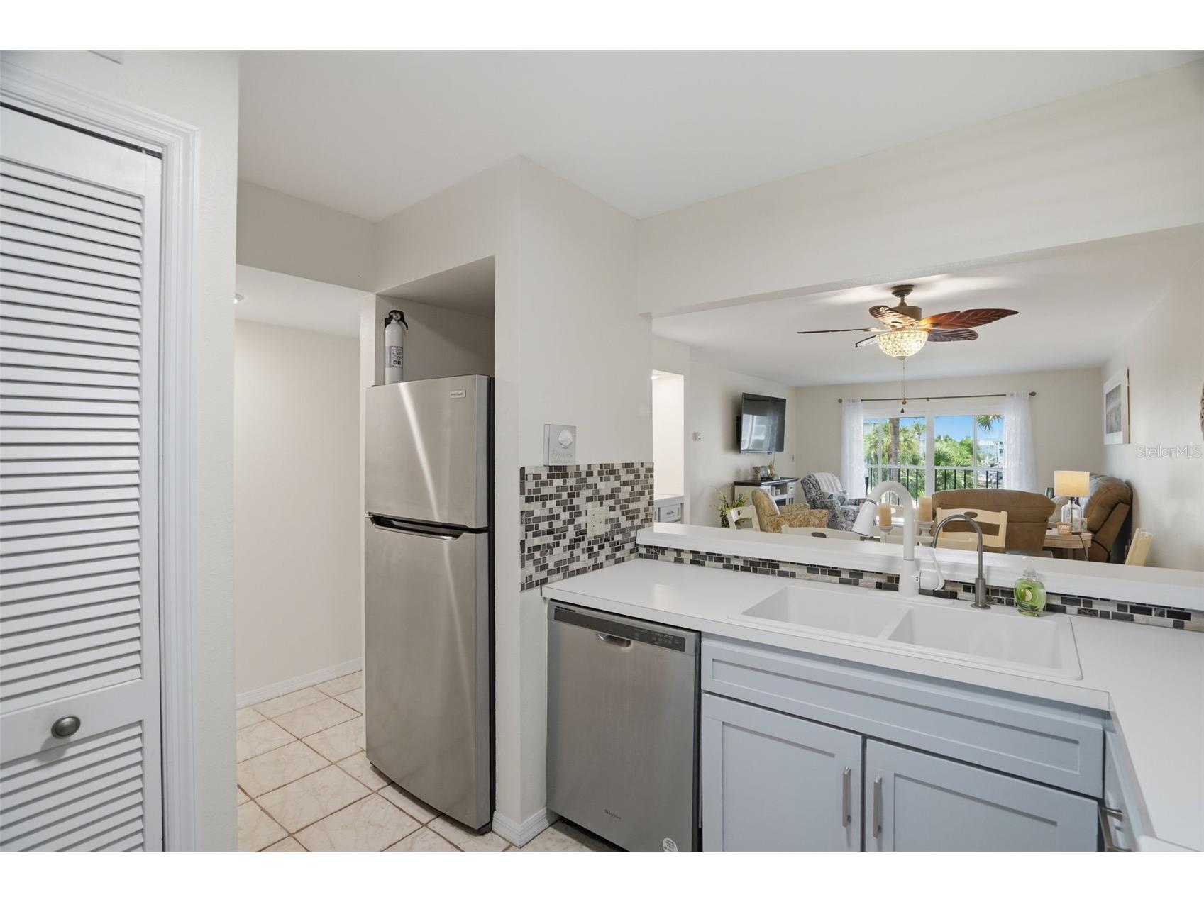 5557 Sea Forest Drive #215 New Port Richey FL 34652 TB8509535 image4