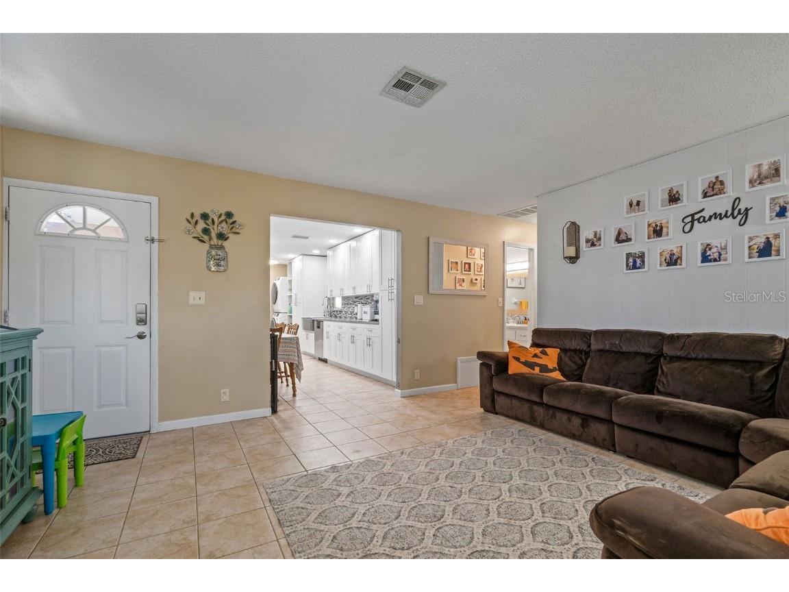 5558 57th Way N Kenneth City FL 33709 TB8442236 image2