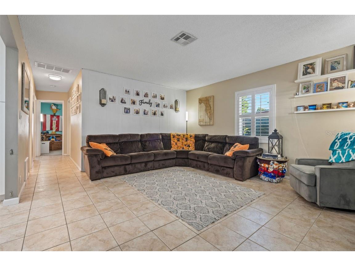 5558 57th Way N Kenneth City FL 33709 TB8442236 image3