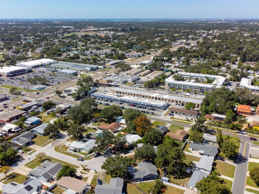 5558 57th Way N Kenneth City FL 33709 TB8442236 image33