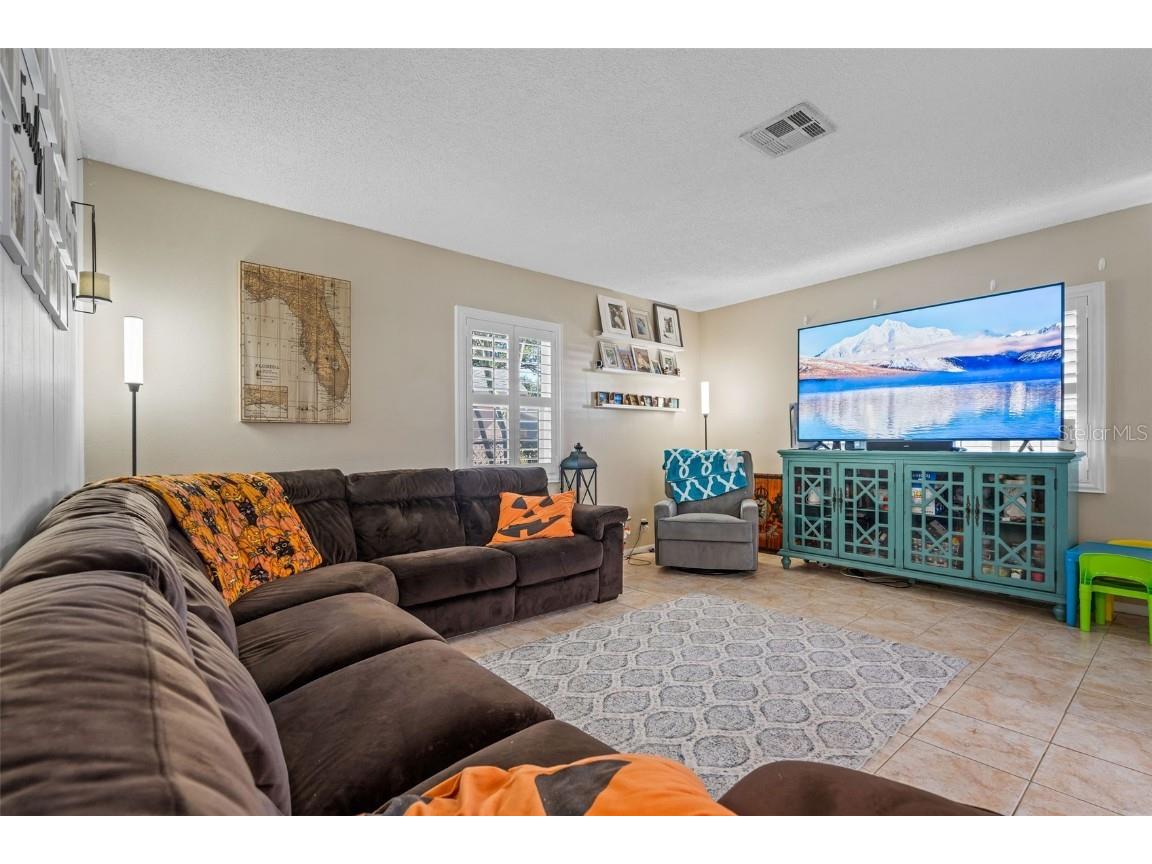 5558 57th Way N Kenneth City FL 33709 TB8442236 image4