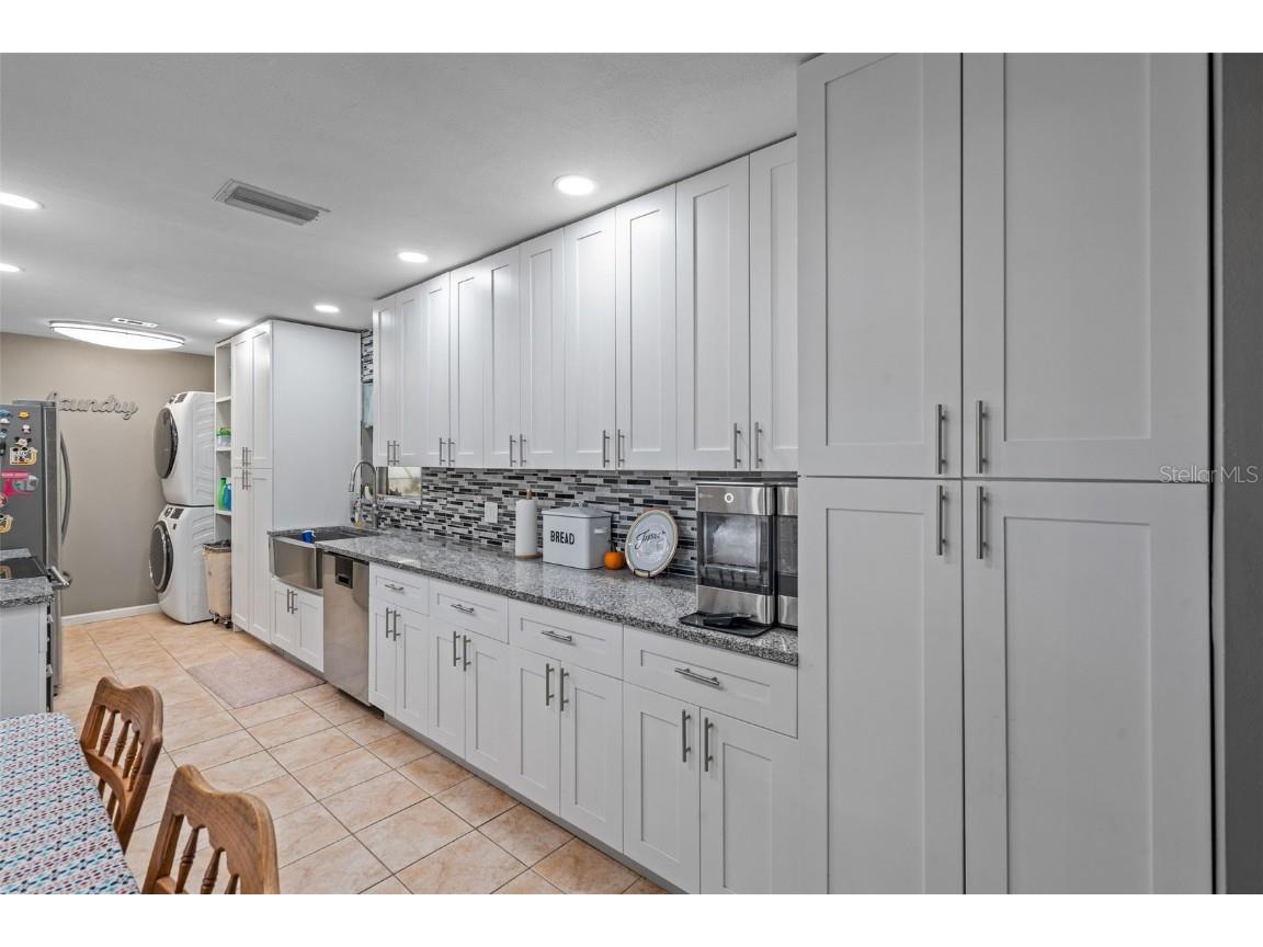 5558 57th Way N Kenneth City FL 33709 TB8442236 image8