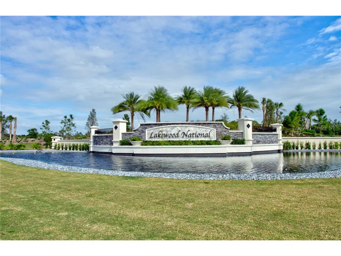 5558 Palmer Circle #106 Bradenton FL 34211 A4423370 image2