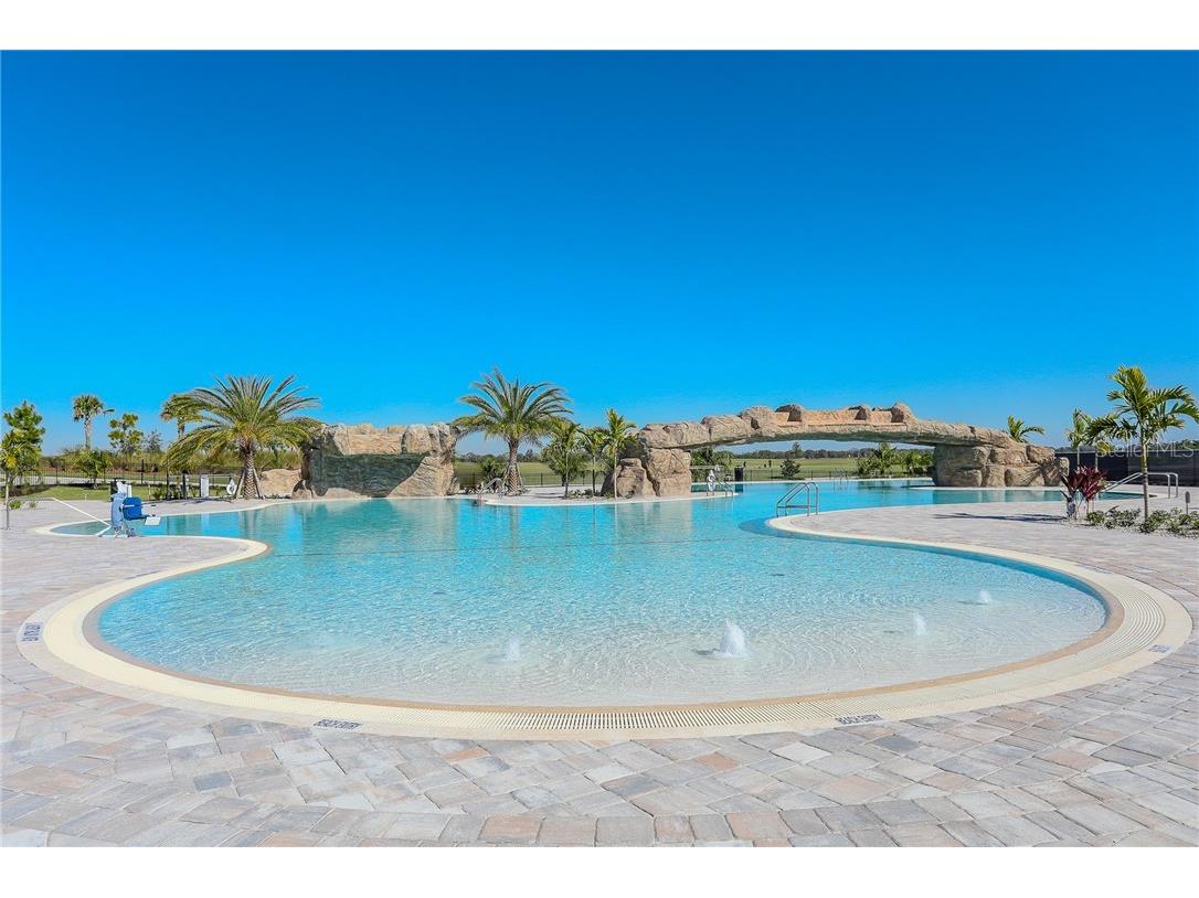 5558 Palmer Circle #106 Bradenton FL 34211 A4423370 image29