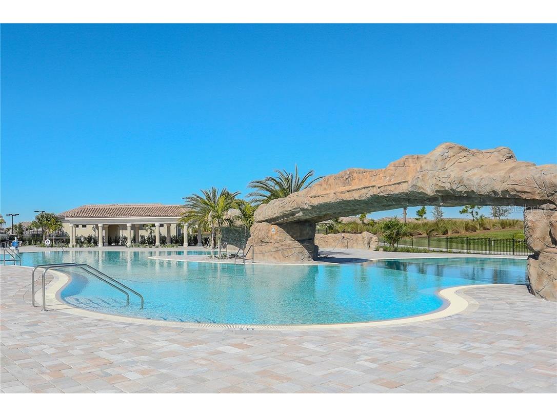 5558 Palmer Circle #106 Bradenton FL 34211 A4423370 image30