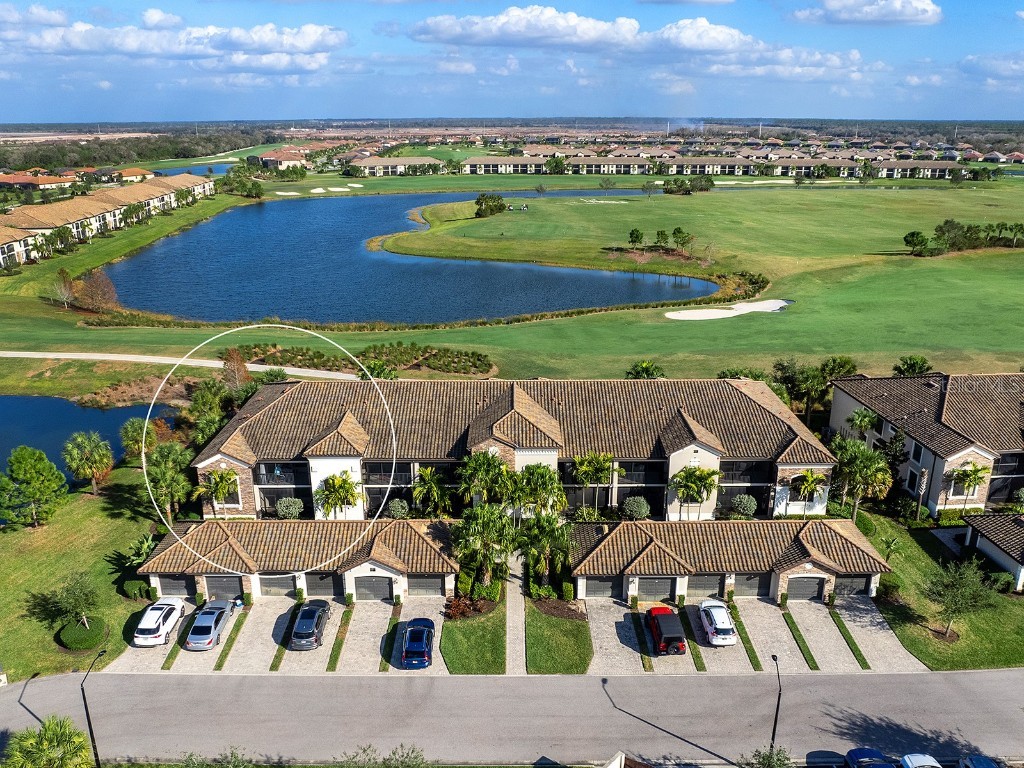 5558 Palmer Circle #201 Bradenton FL 34211 A4597160 image1