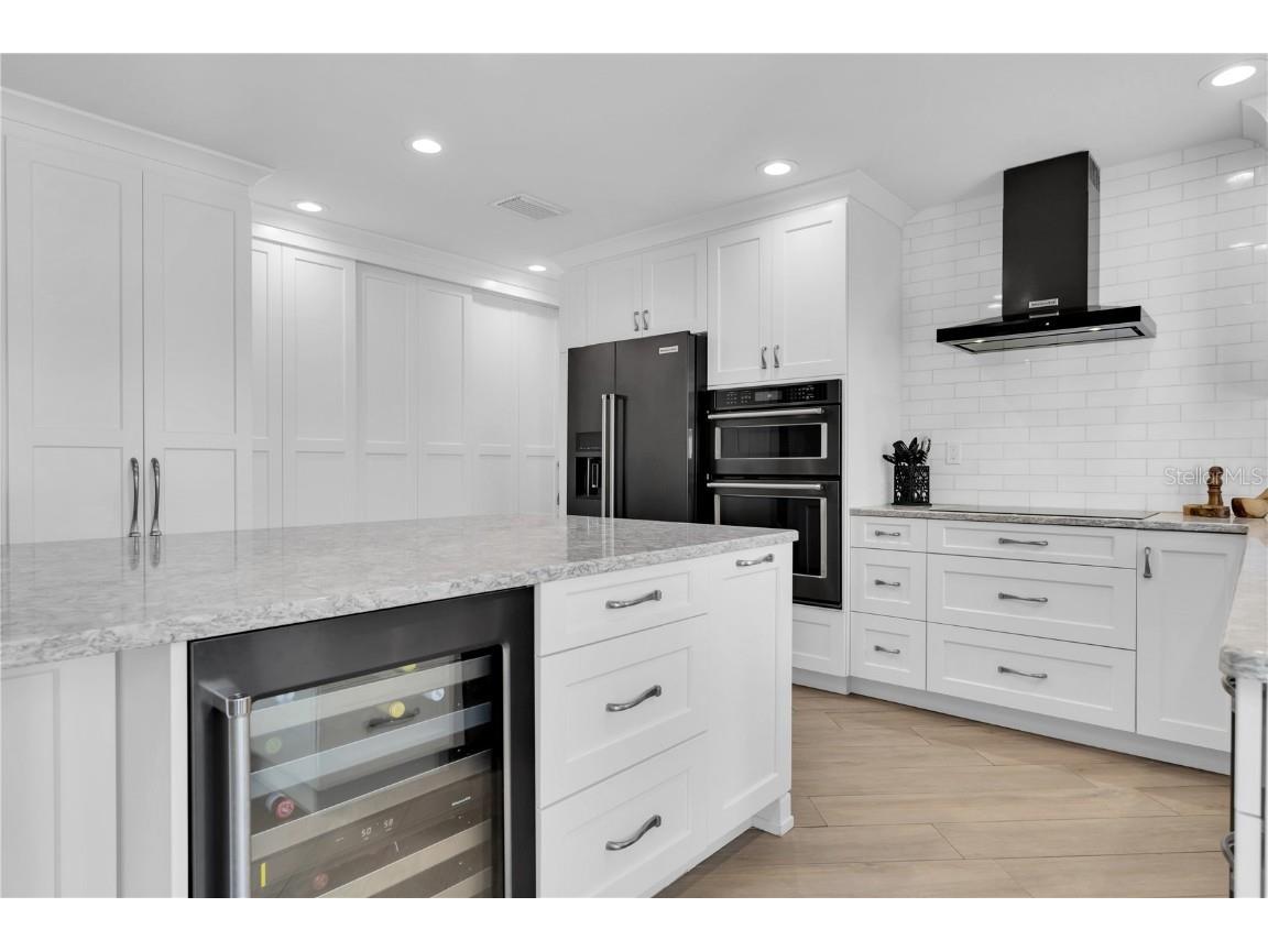 5559 Escondida Boulevard S Saint Petersburg FL 33715 TB8447621 image12