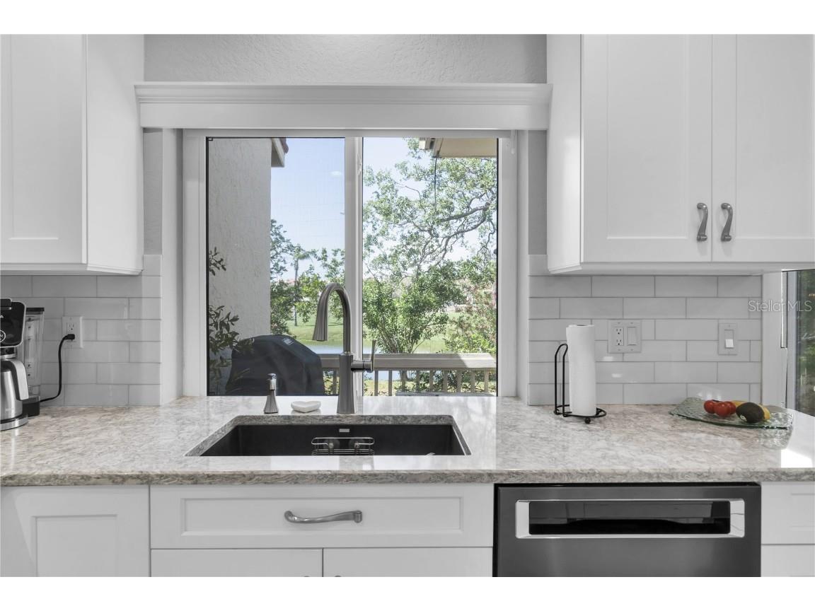 5559 Escondida Boulevard S Saint Petersburg FL 33715 TB8447621 image13