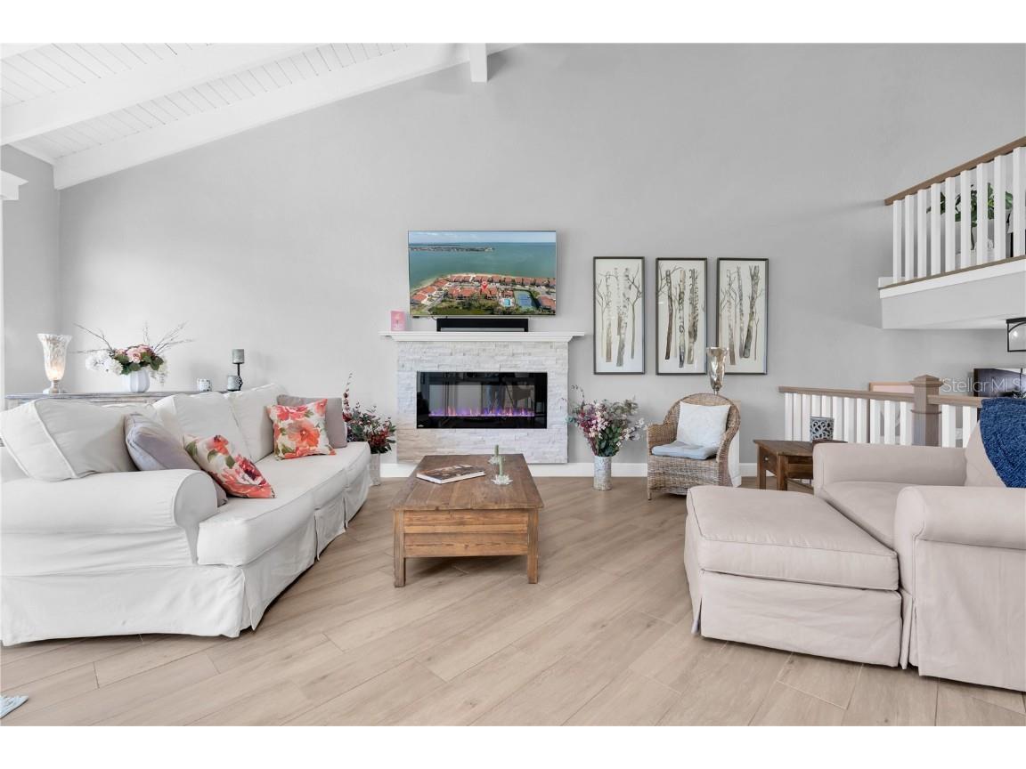 5559 Escondida Boulevard S Saint Petersburg FL 33715 TB8447621 image6