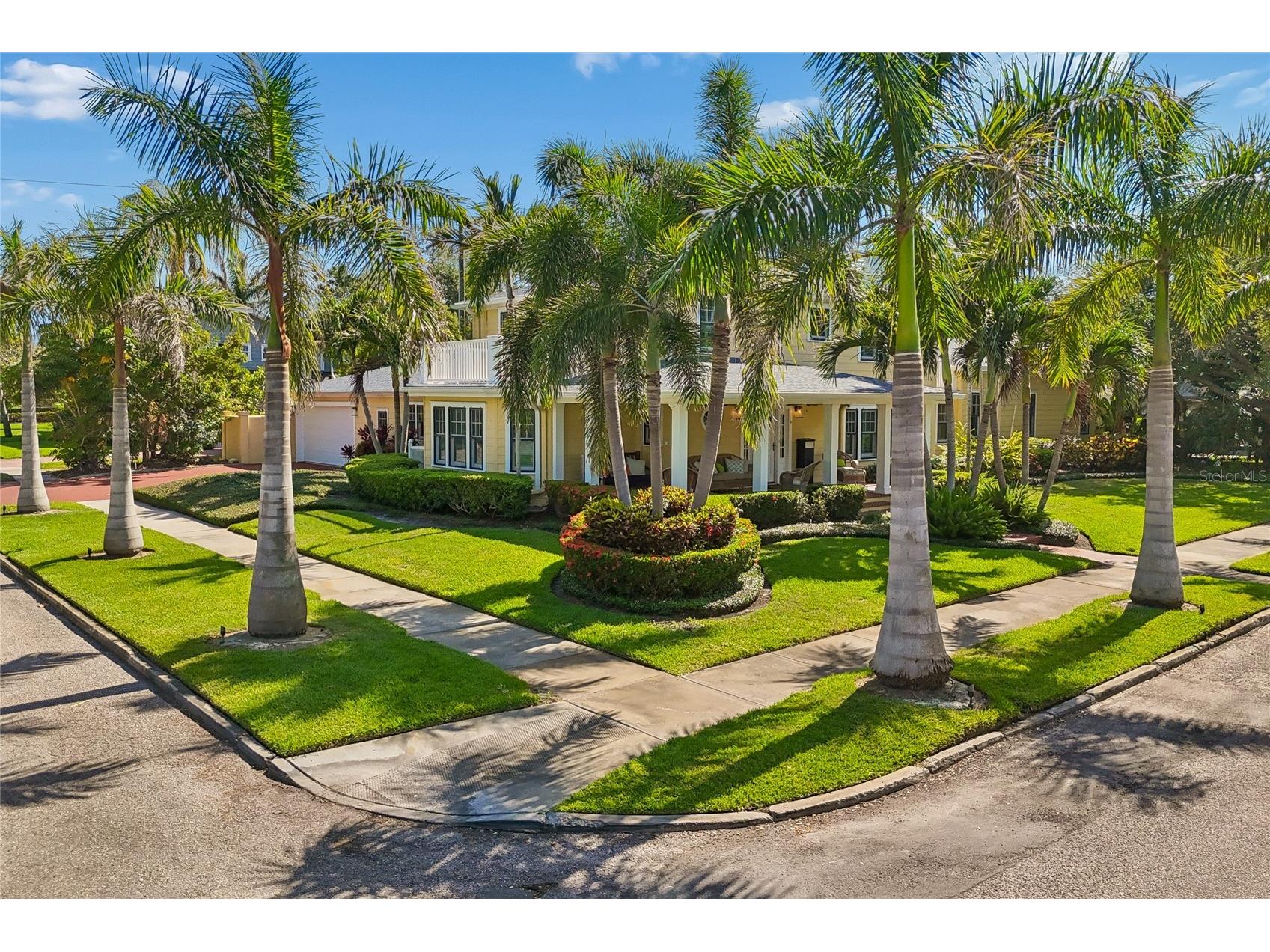 556 21st Avenue NE Saint Petersburg FL 33704 TB8505179 image48