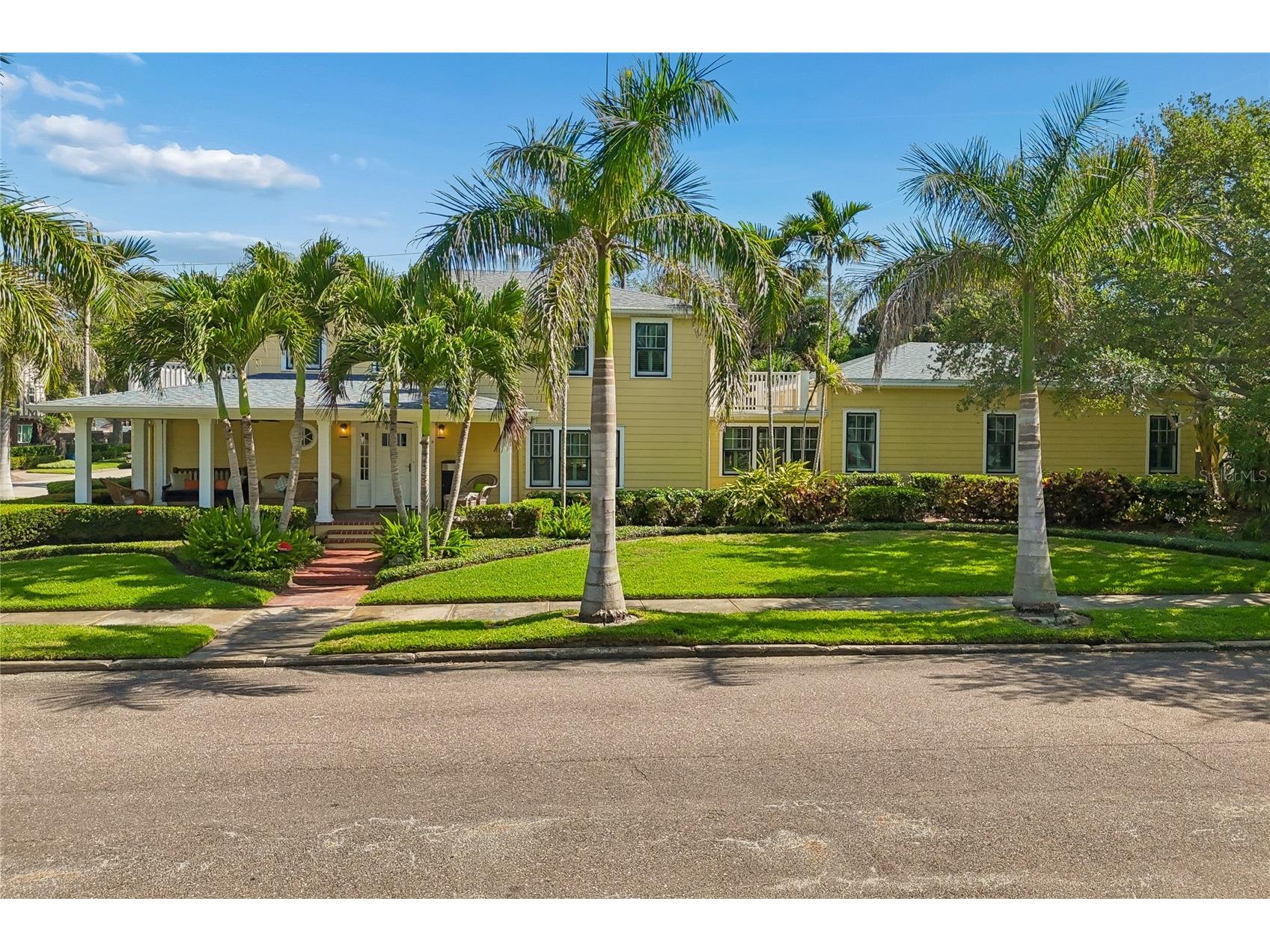 556 21st Avenue NE Saint Petersburg FL 33704 TB8505179 image49