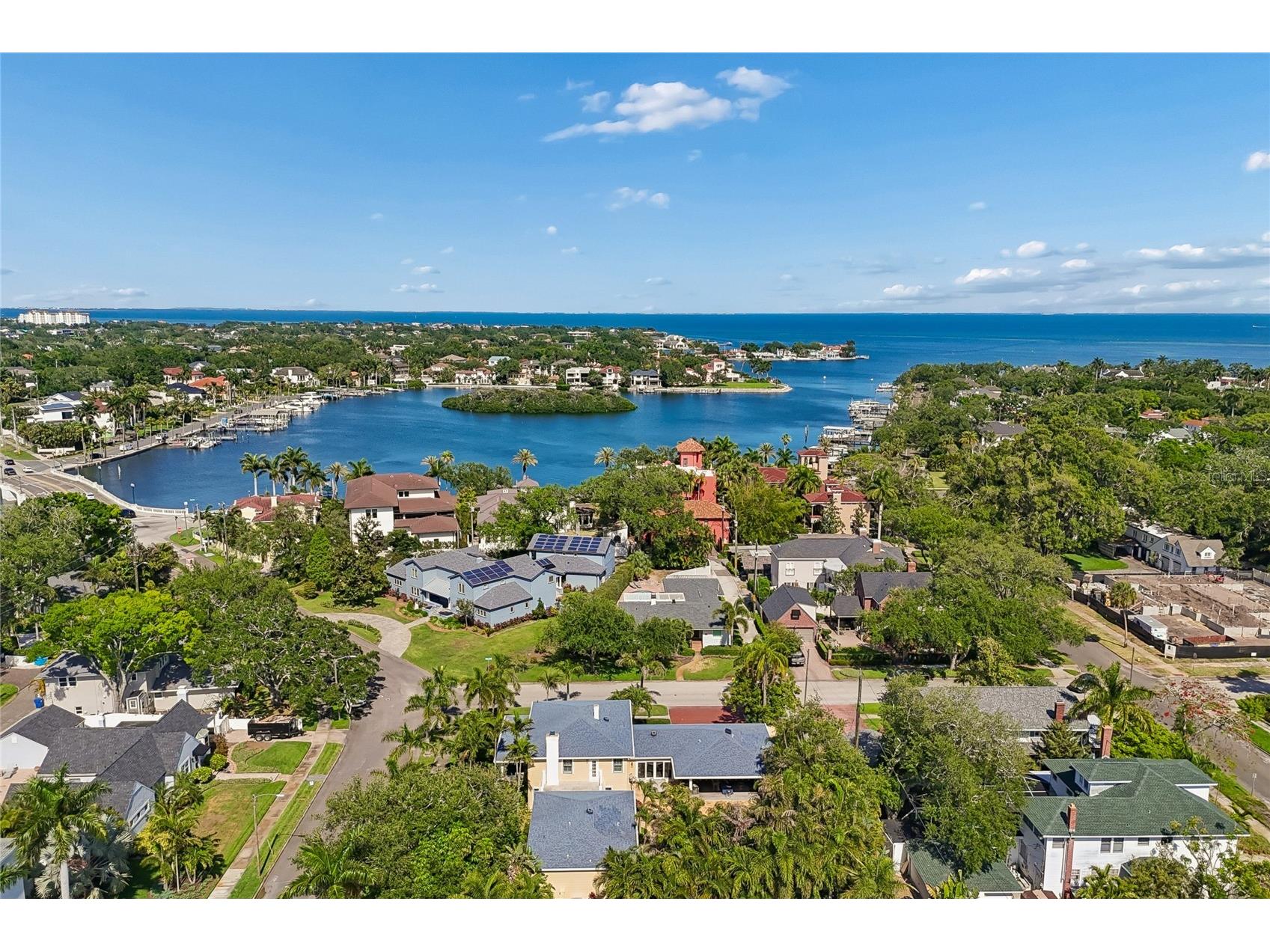 556 21st Avenue NE Saint Petersburg FL 33704 TB8505179 image51