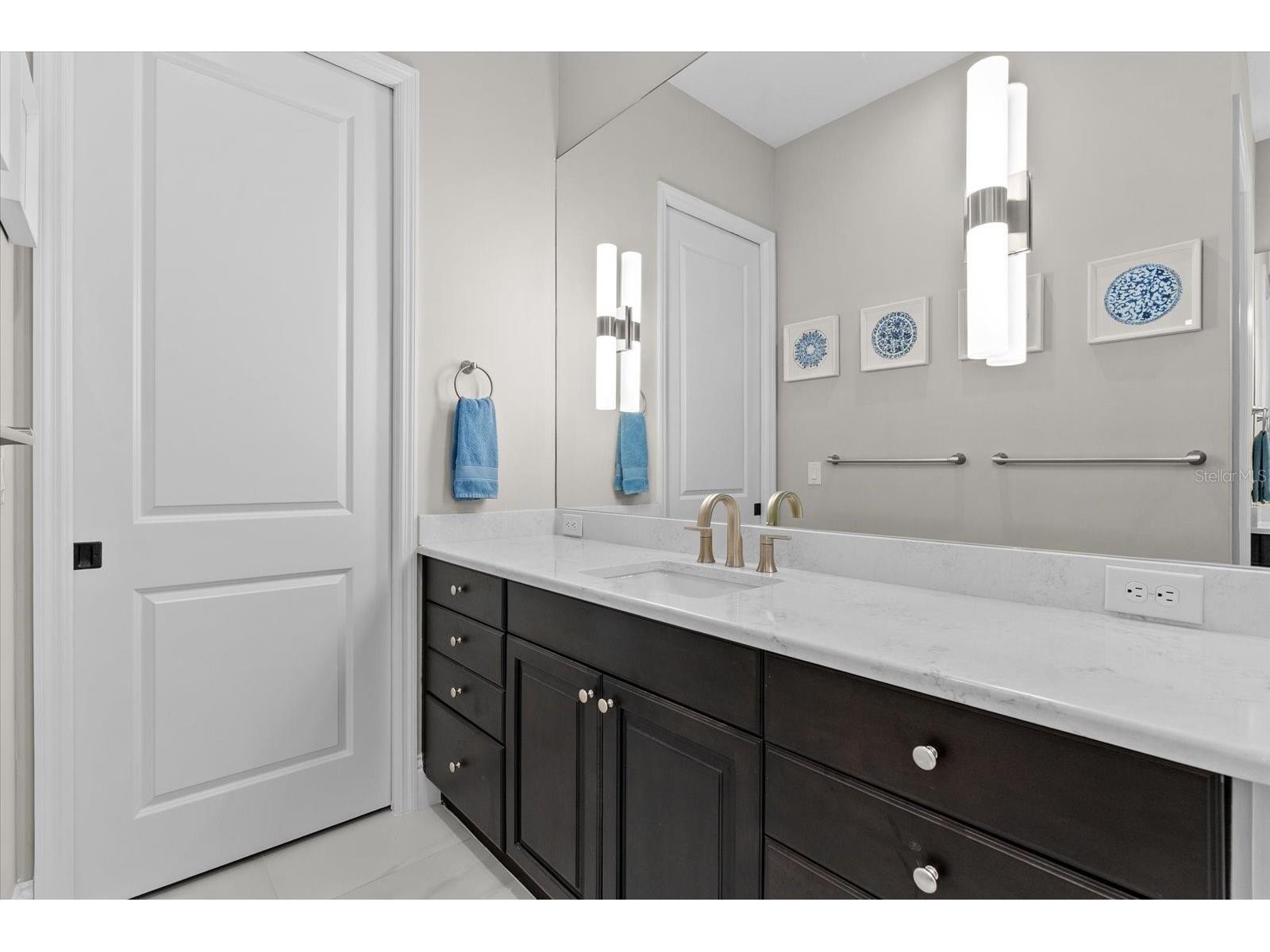 556 Bocelli Drive Nokomis FL 34275 A4692995 image32