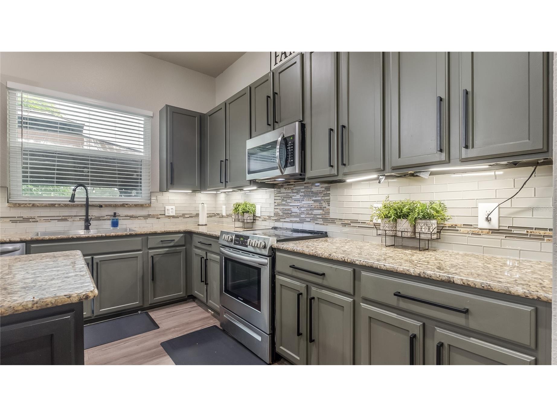 556 Cresta Circle West Palm Beach FL 33413 O6345443 image11