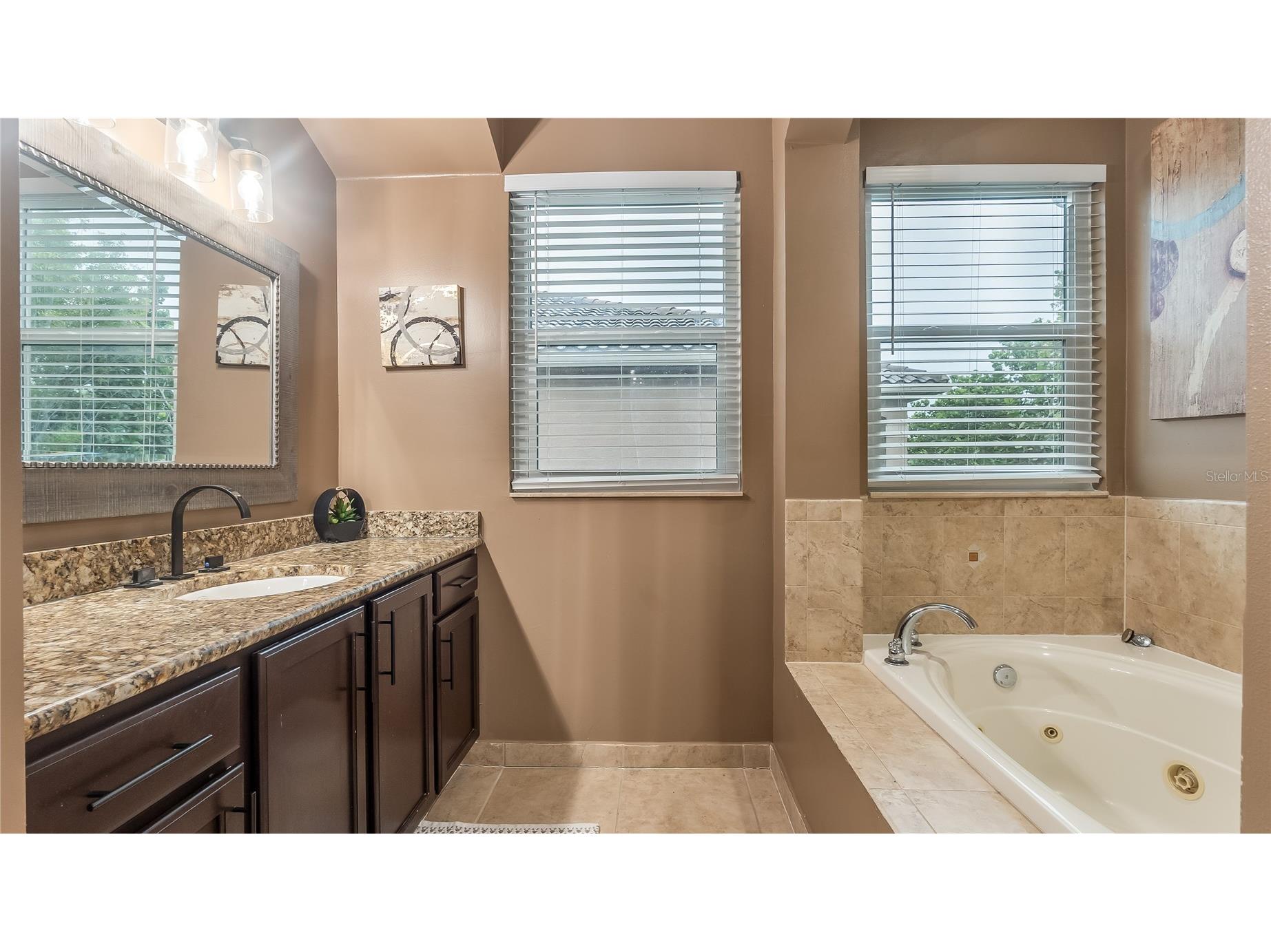 556 Cresta Circle West Palm Beach FL 33413 O6345443 image35