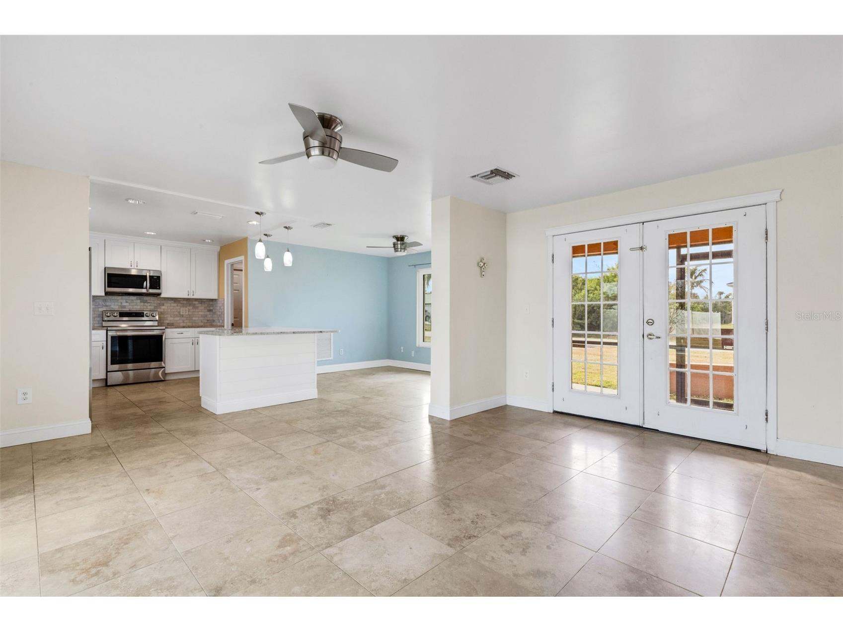 556 Mimosa Avenue NW Port Charlotte FL 33952 A4680698 image9