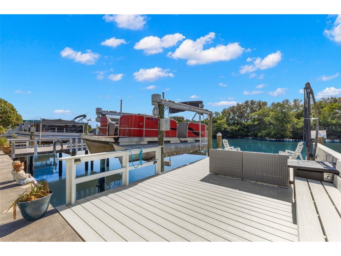 556 Mount Oak Avenue NE #738 Saint Petersburg FL 33702 - TAMPA BAY TB8426277 image16