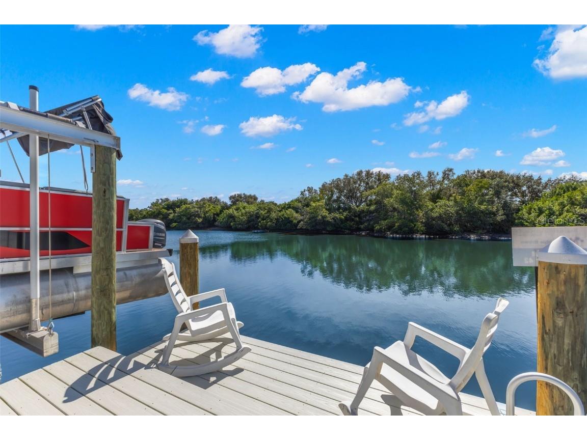 556 Mount Oak Avenue NE #738 Saint Petersburg FL 33702 - TAMPA BAY TB8426277 image17