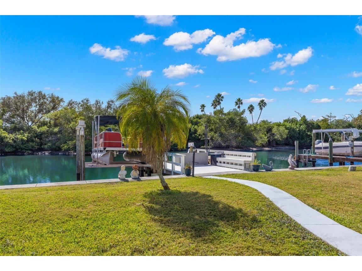 556 Mount Oak Avenue NE #738 Saint Petersburg FL 33702 - TAMPA BAY TB8426277 image3