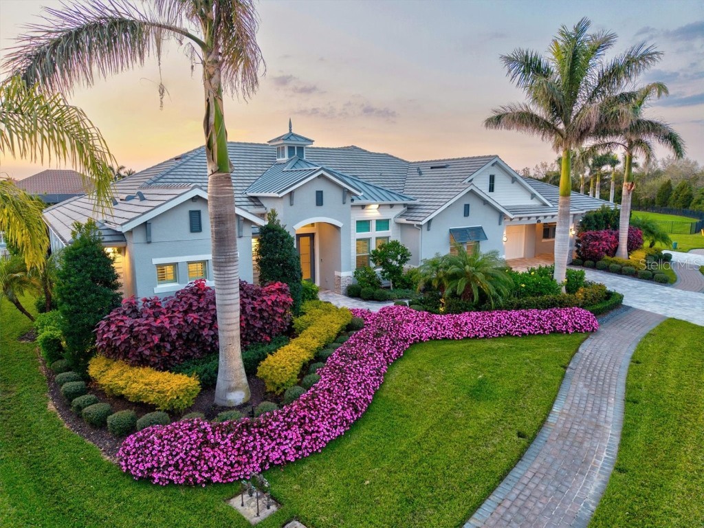 556 Regatta Way Bradenton FL 34208 A4643424 image1