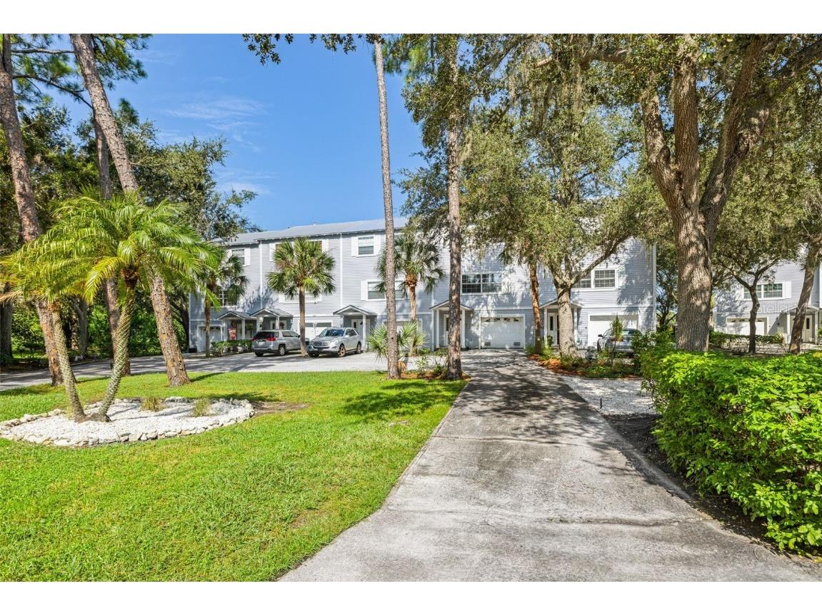 556 Ryans Woods Lane Palm Harbor FL 34683 TB8405349 image1