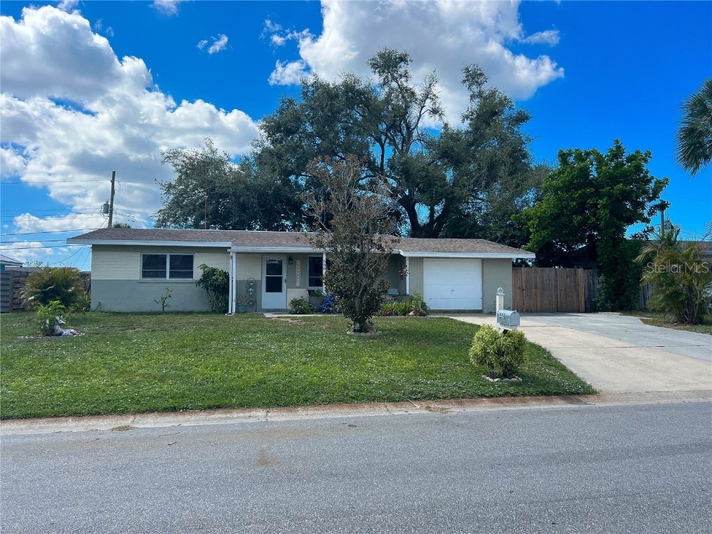 556 Sheridan Drive Venice FL 34293 A4583292 image1