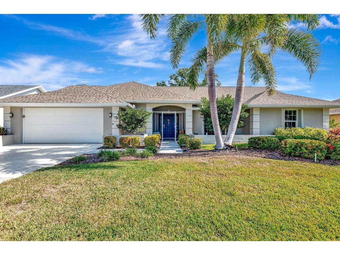 556 Silk Oak Drive Venice FL 34293 A4675659 image1