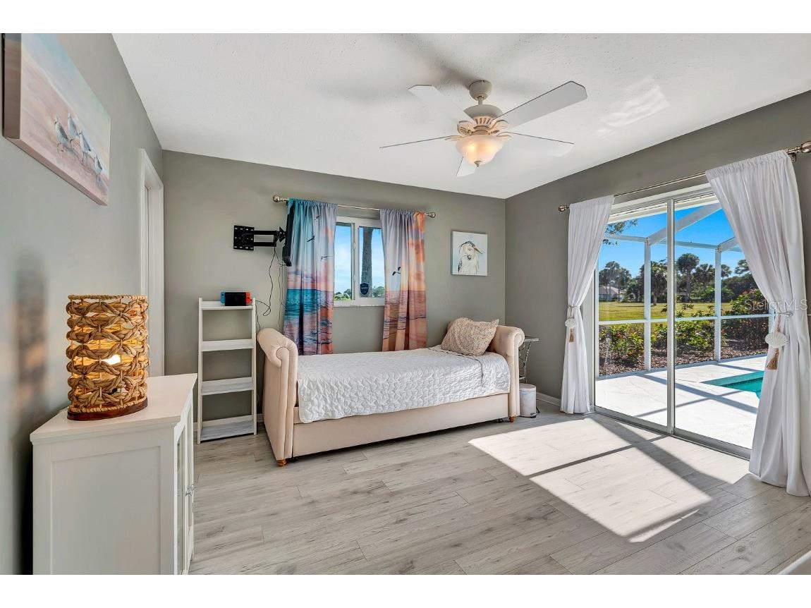 556 Silk Oak Drive Venice FL 34293 A4675659 image36