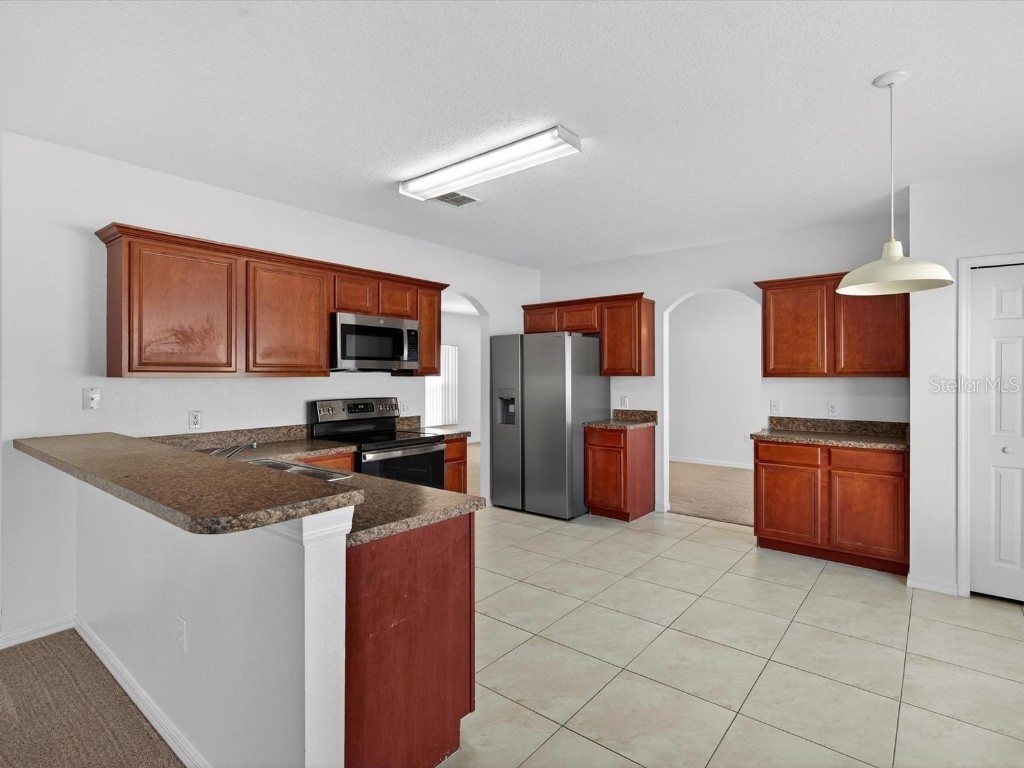 556 Viceroy Court Kissimmee FL 34758 O6362734 image10