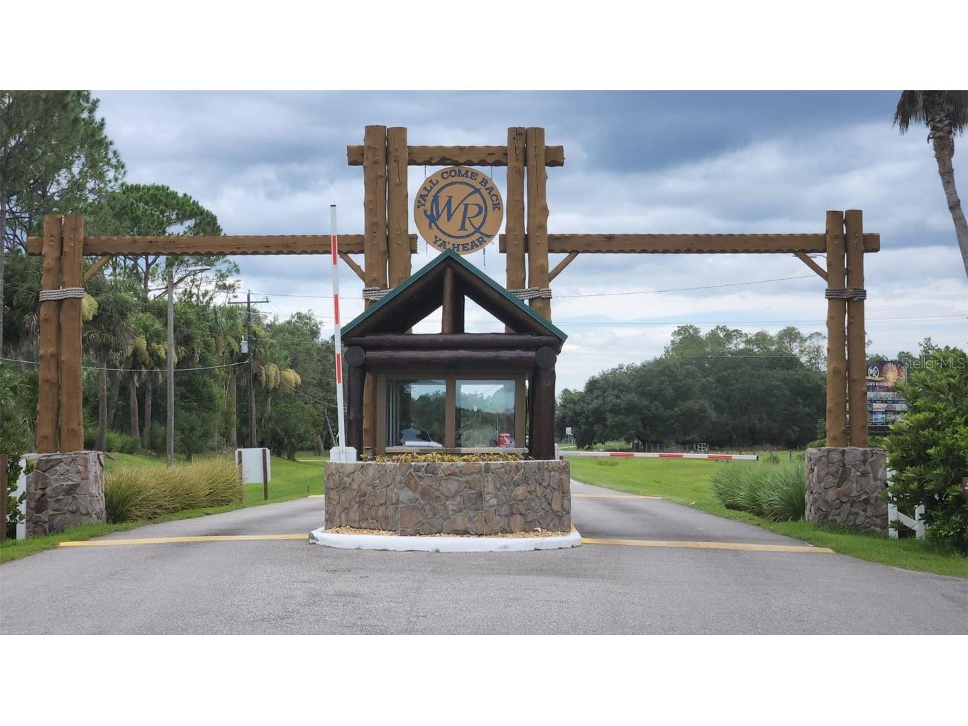 556 Waterway Drive Lake Wales FL 33898 - KISSIMMEE RIVER TB8314326 image14