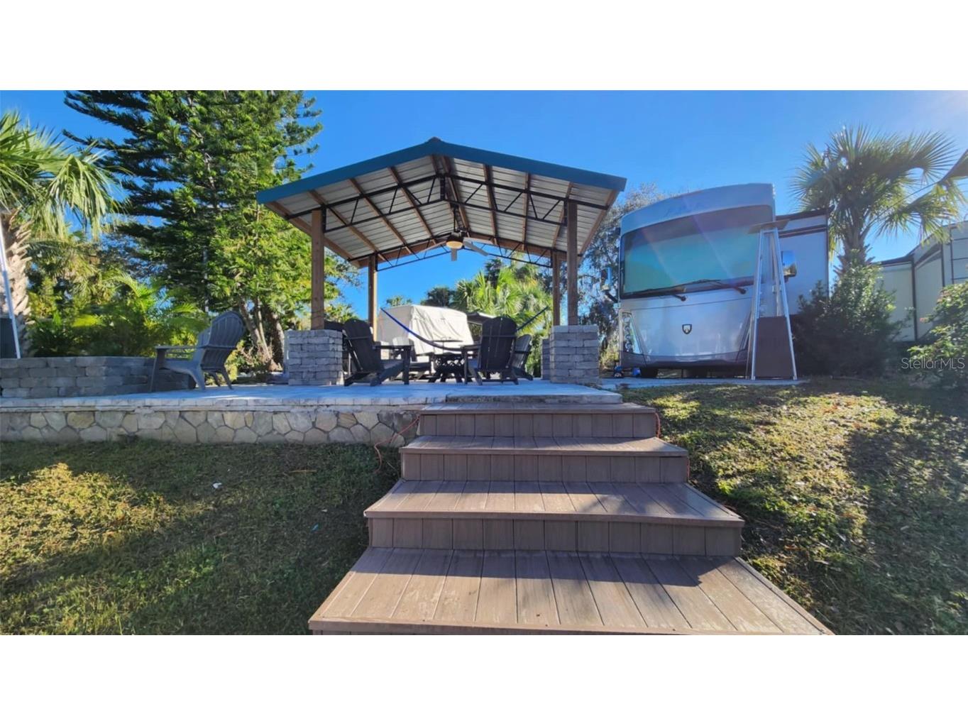 556 Waterway Drive Lake Wales FL 33898 - KISSIMMEE RIVER TB8314326 image8