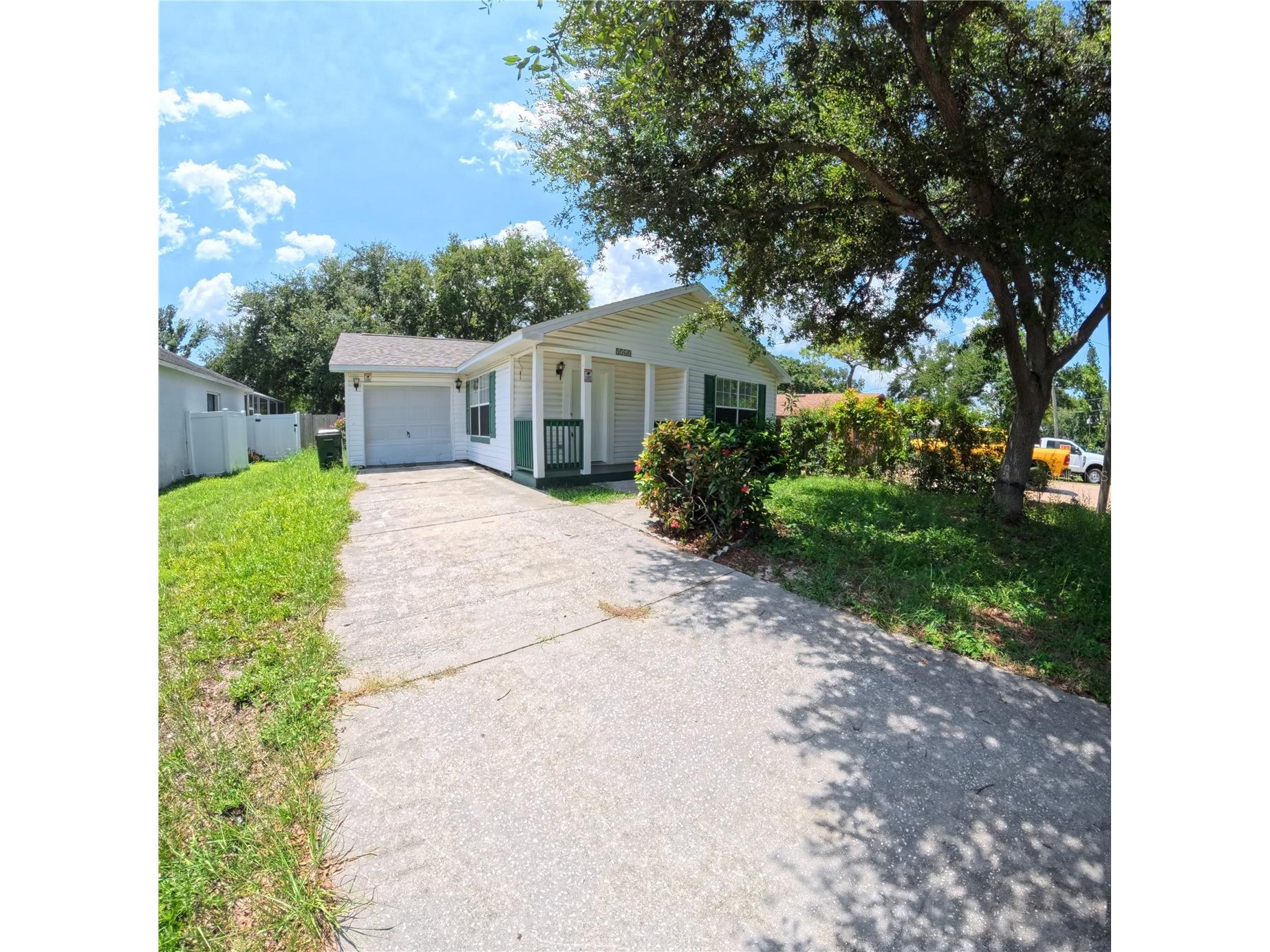 5560 61st Street N Saint Petersburg FL 33709 TB8532710 image2