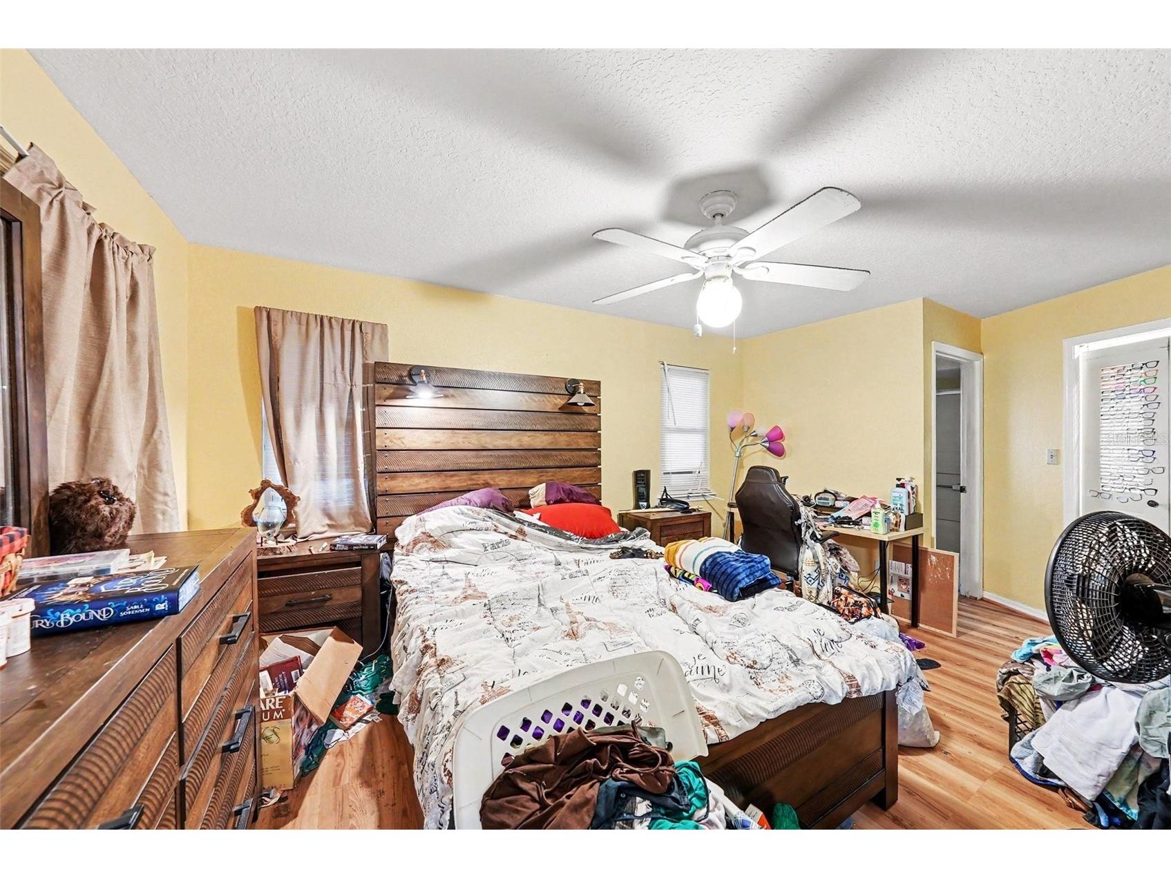 5560 76th Avenue N Pinellas Park FL 33781 TB8509415 image7