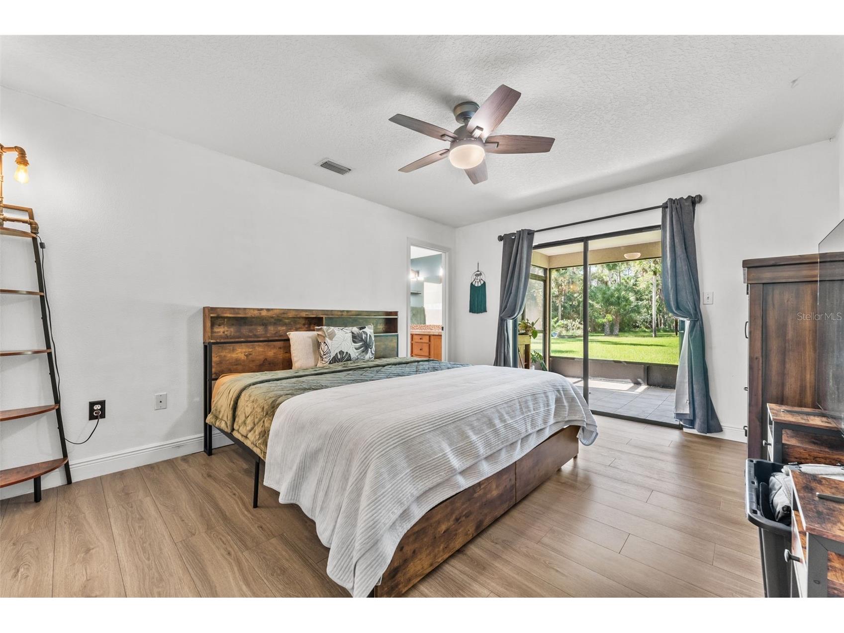5560 Bob White Trail Mims FL 32754 O6410275 image25