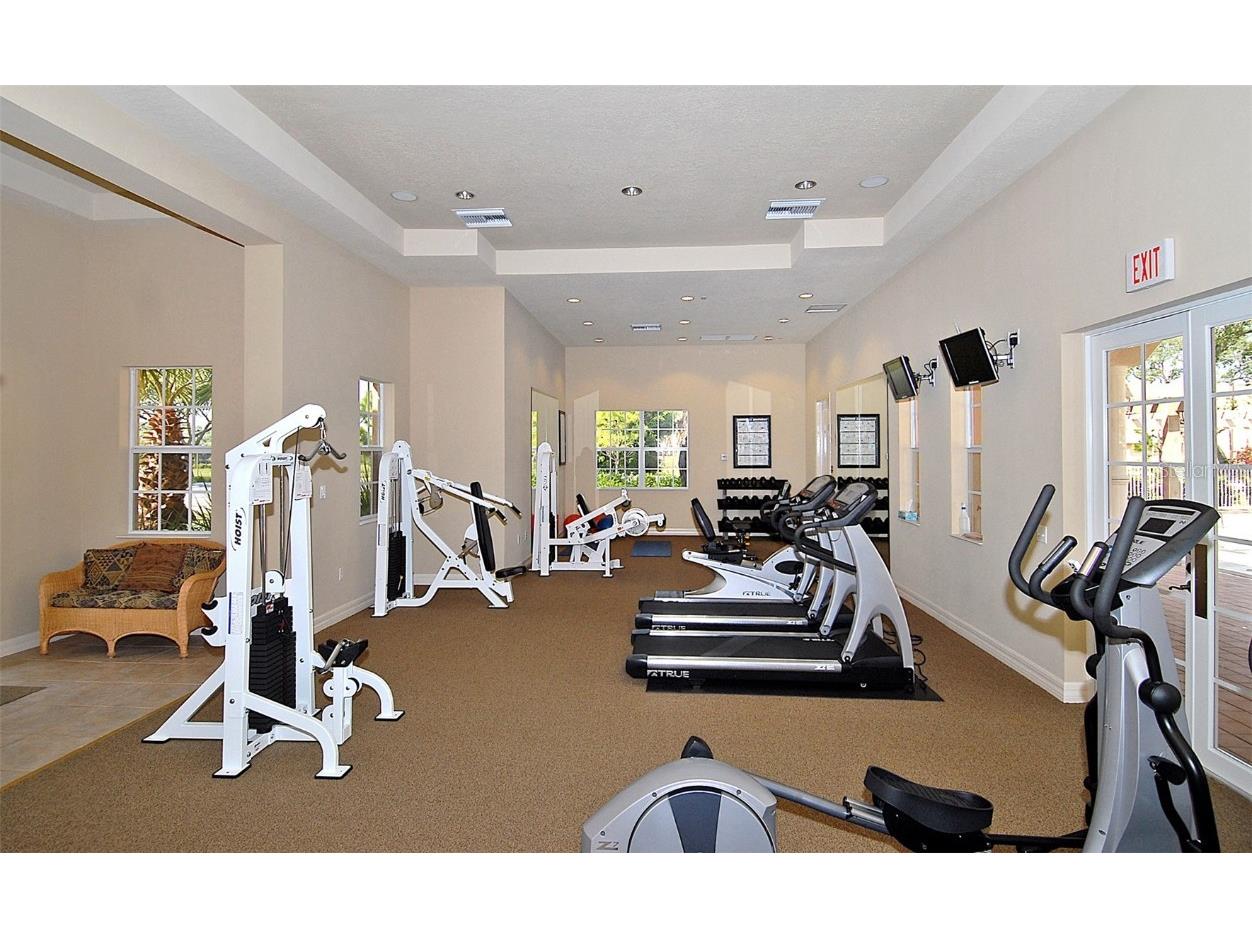 5560 Cannes Circle #3-106 Sarasota FL 34231 A4665433 image51