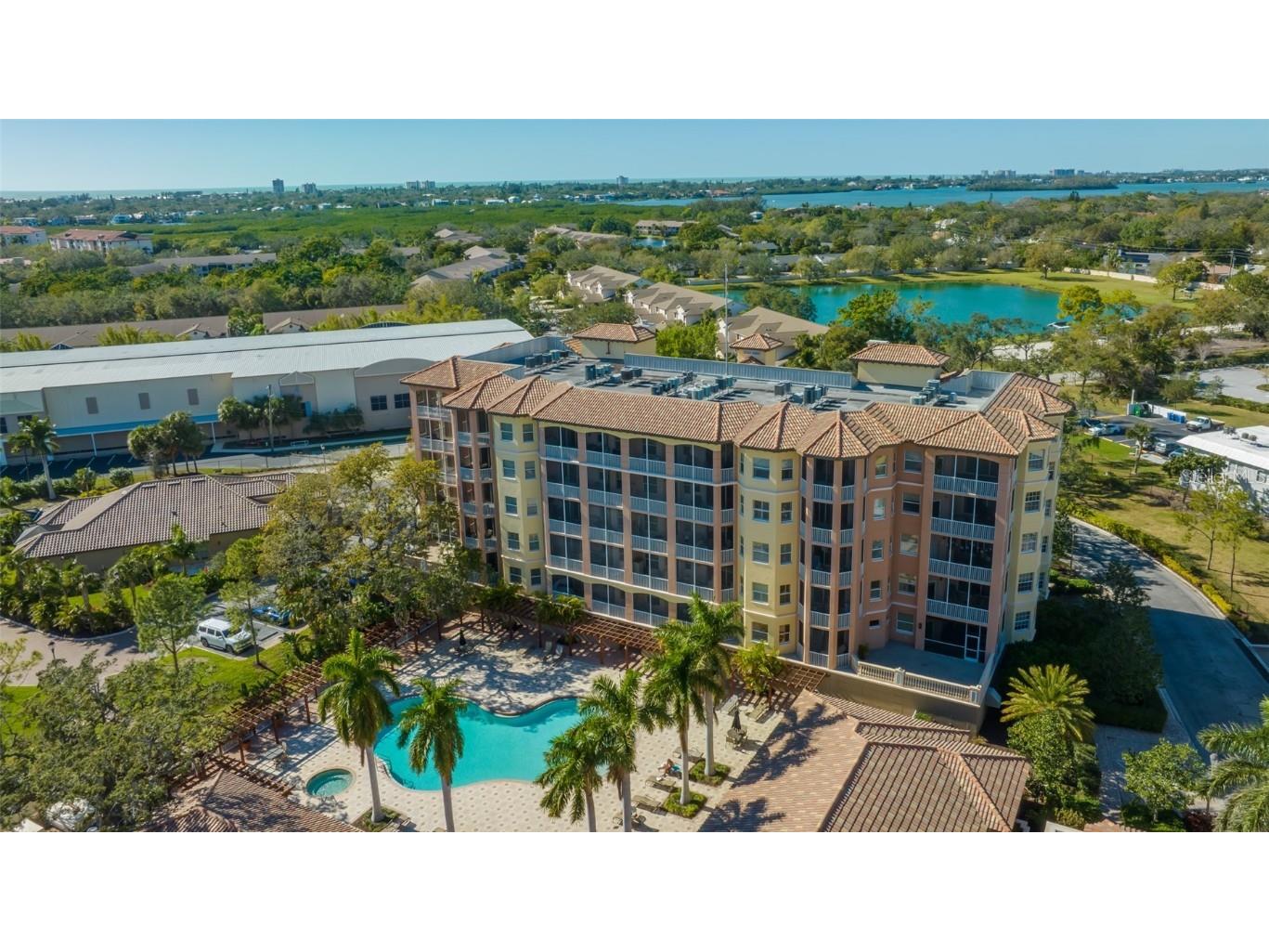 5560 Cannes Circle #3-106 Sarasota FL 34231 A4665433 image71