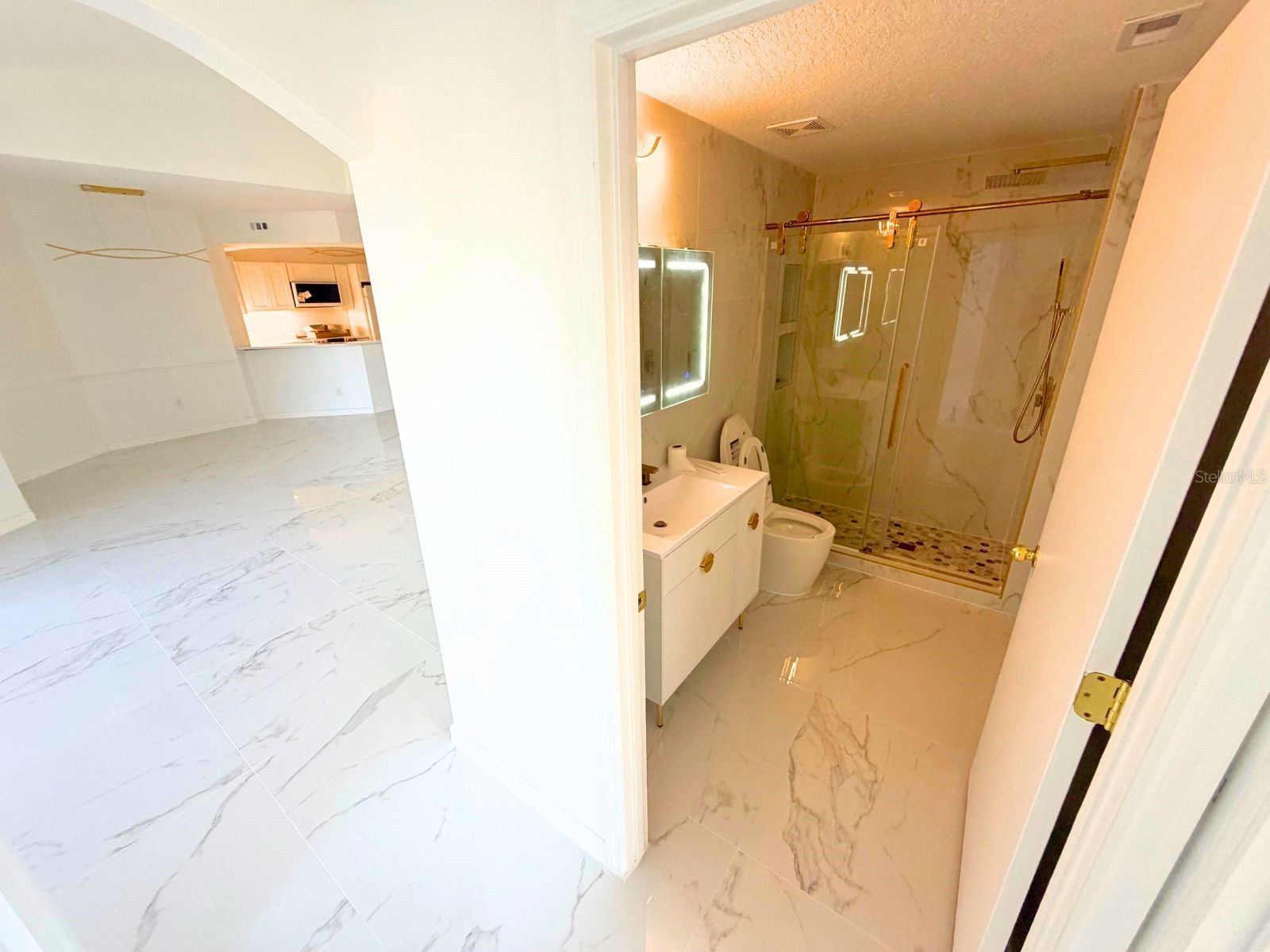 5560 Metrowest Blvd #308 Orlando FL 32811 O6370103 image16