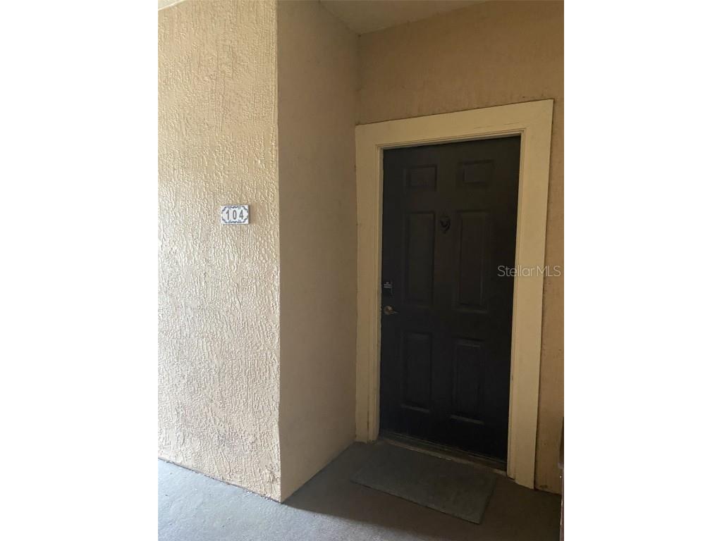 5560 Metrowest Boulevard #104 Orlando FL 32811 O6192416 image1