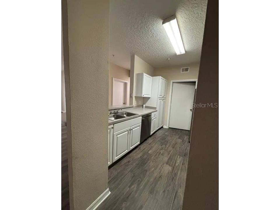 5560 Metrowest Boulevard #3-207 Orlando FL 32811 O6416636 image14