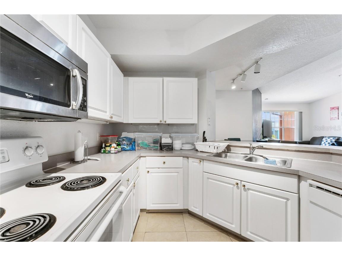 5560 Metrowest Boulevard #303 Orlando FL 32811 O6343331 image13