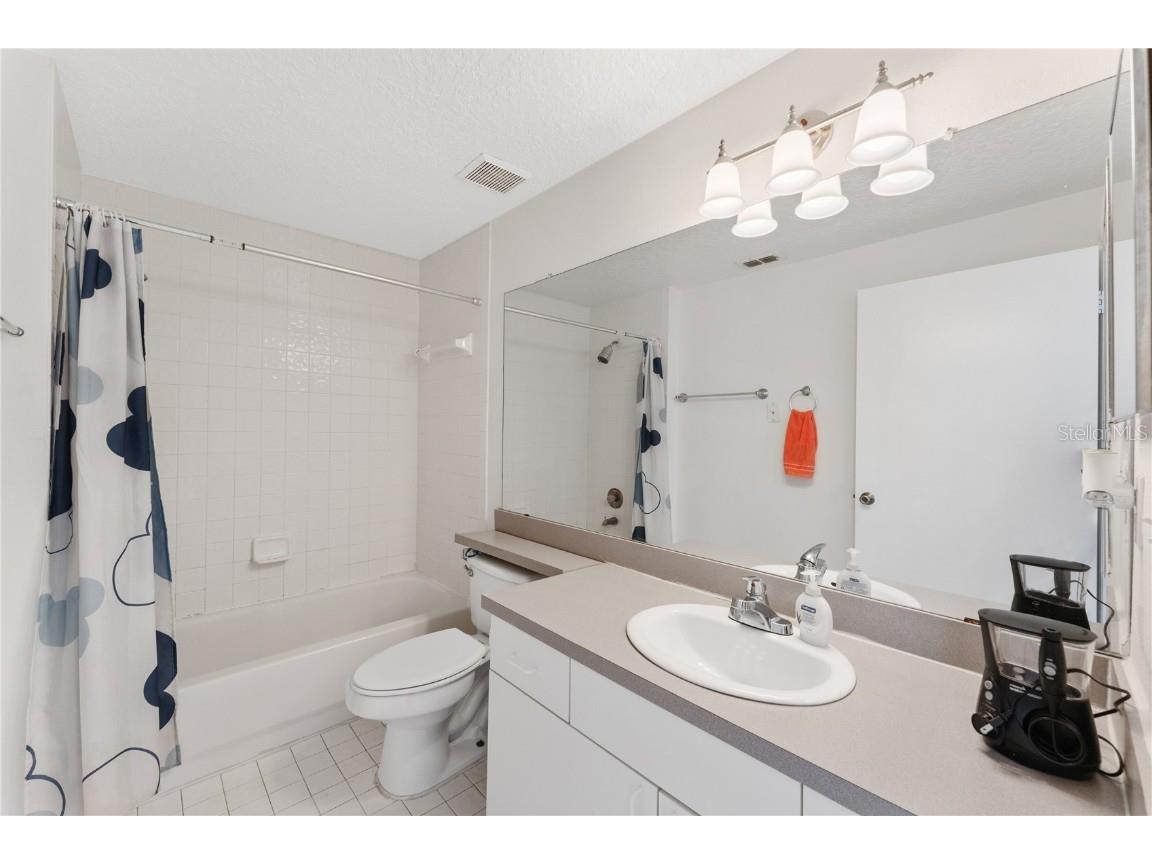 5560 Metrowest Boulevard #303 Orlando FL 32811 O6343331 image26