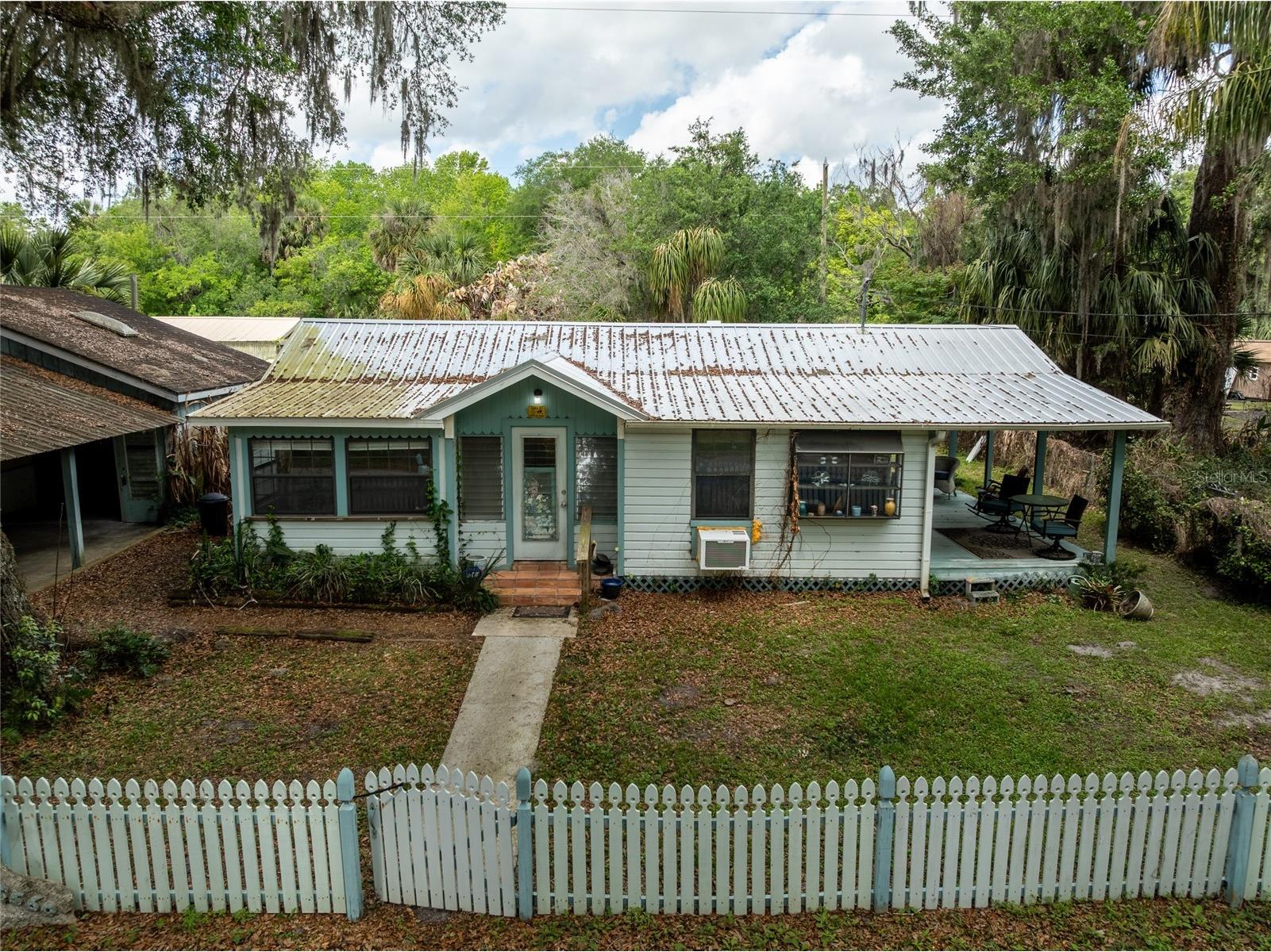 5560 Park Avenue De Leon Springs FL 32130 V4948042 image20