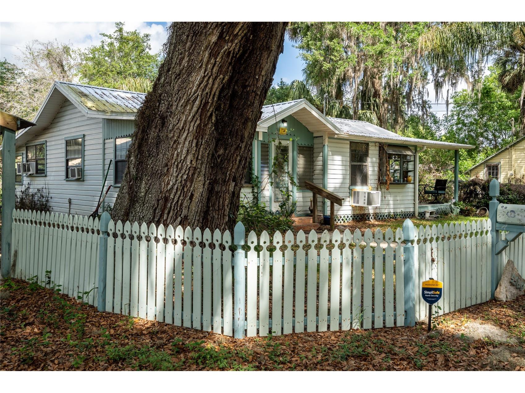 5560 Park Avenue De Leon Springs FL 32130 V4948042 image29