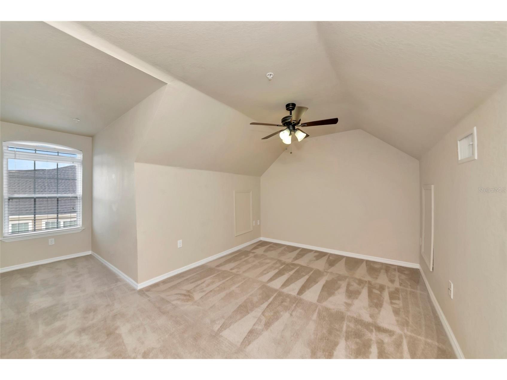 5560 Rosehill Road #201 Sarasota FL 34233 A4689325 image15