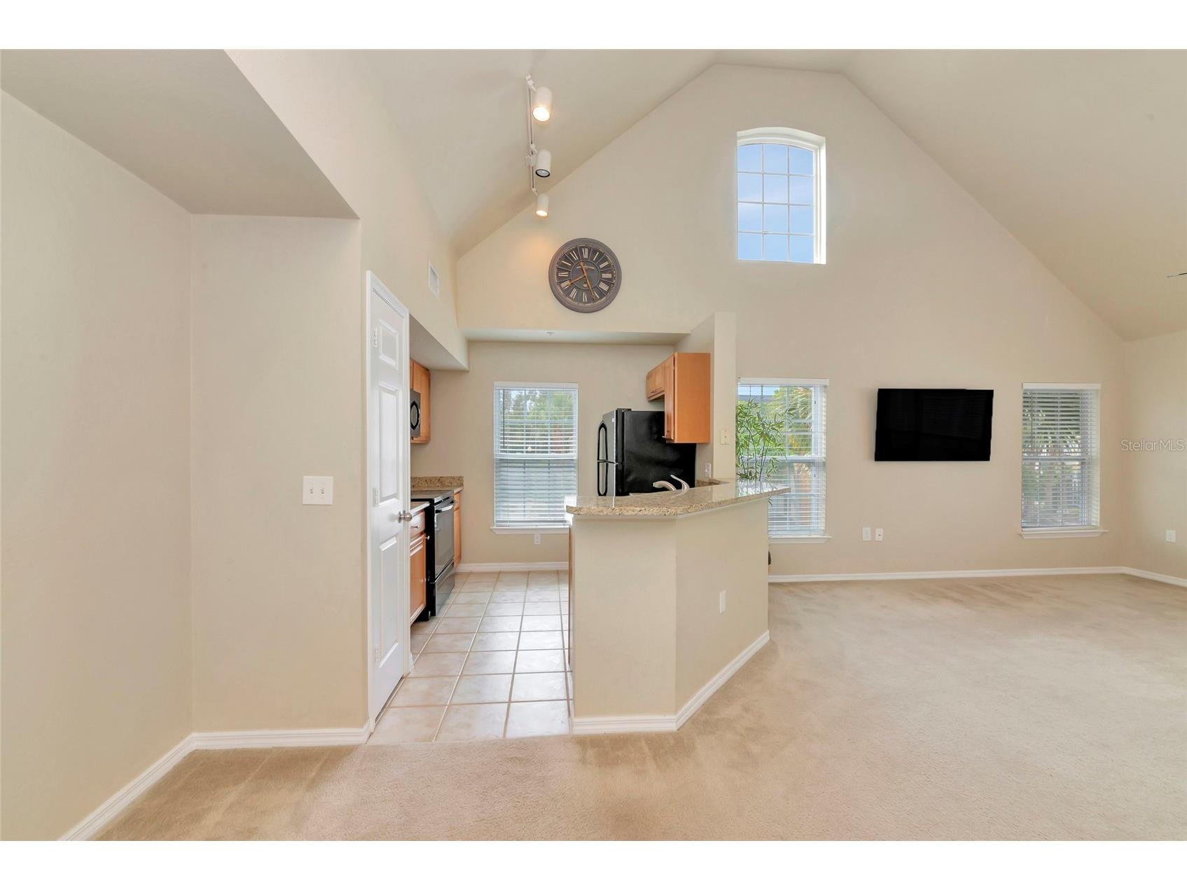 5560 Rosehill Road #201 Sarasota FL 34233 A4689325 image5