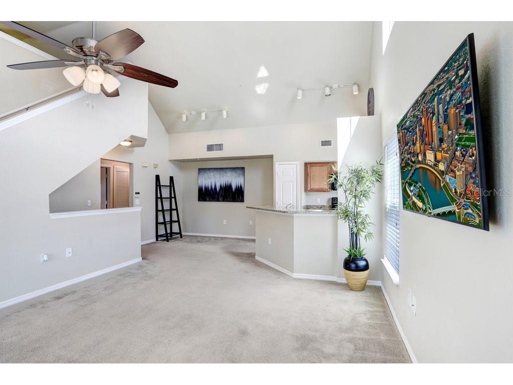 5560 Rosehill Road #201 Sarasota FL 34233 TB8433205 image14